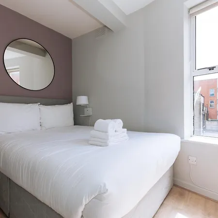 Relaxing 1bd Flat With A Roof Terrace - Portobello *