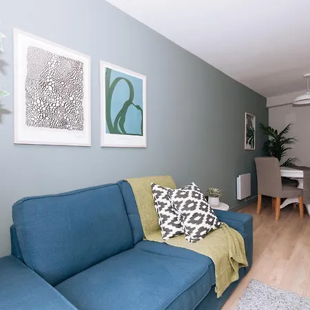 Relaxing 1bd Flat With A Roof Terrace - Portobello