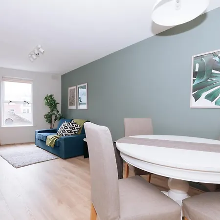 Relaxing 1bd Flat With A Roof Terrace - Portobello Apartman *